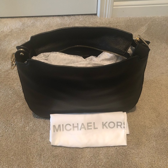Michael Kors Handbag - Picture 5 of 7
